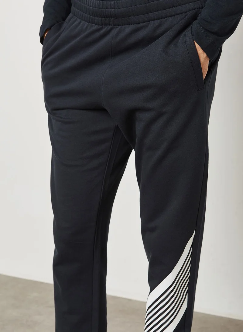 EA7 Emporio Armani Train 7 Line Sweatpants