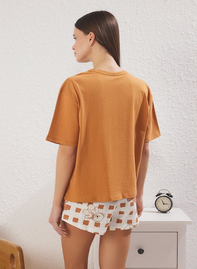 trendyol Beige 100% Cotton Teddy Bear and Ribbon/Bow Printed Shorts Knitted Pajama Set  - Image 4