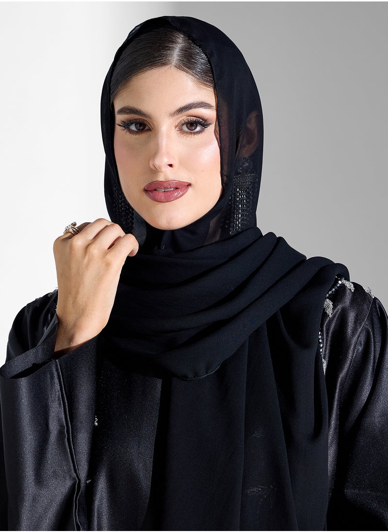 Khizana Abaya With Back Detail Embellishment & Sheila  - Image 4