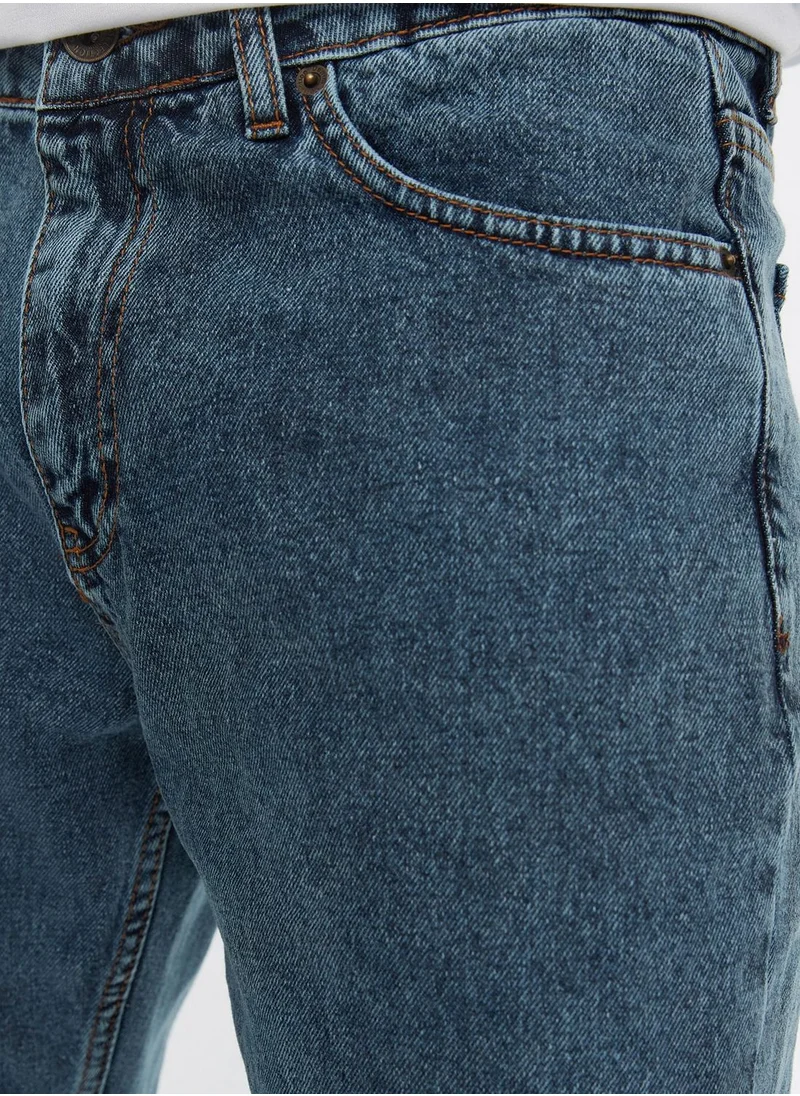 trendyol Light Wash Straight Fit Jeans
