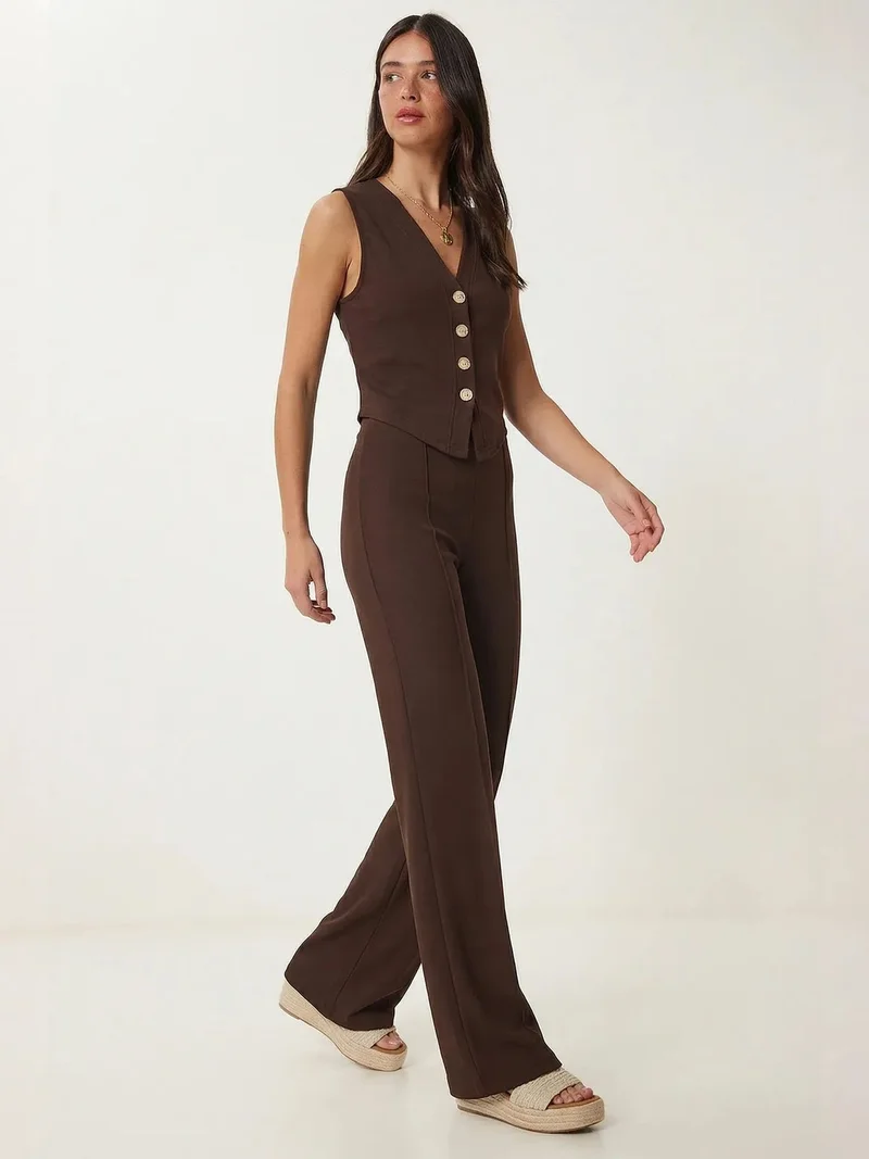 السعادة في إسطنبول ISTANBUL High Waist V-neck Button-Up Wide Leg Co-ord Set