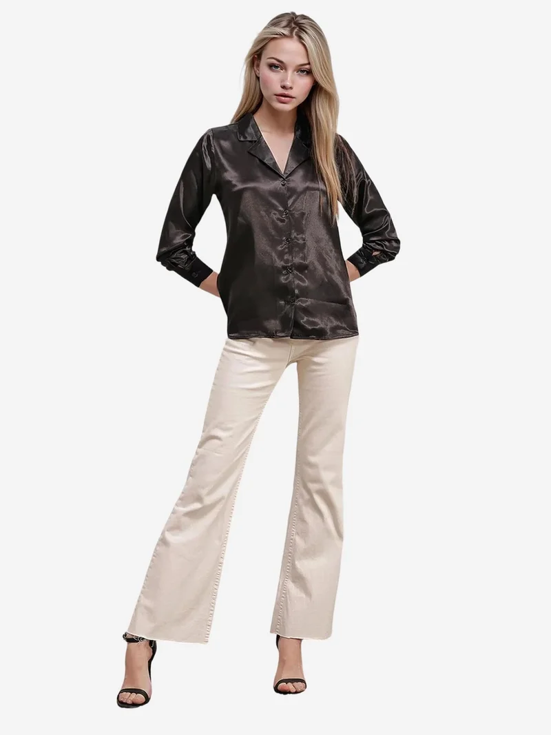 بيغ دارت قميص ساتان بأكمام طويلة وإغلاق بأزرار