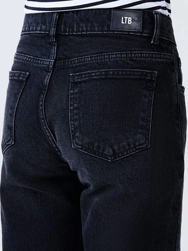 LTB Women's Lerana Straight Cut Jeans