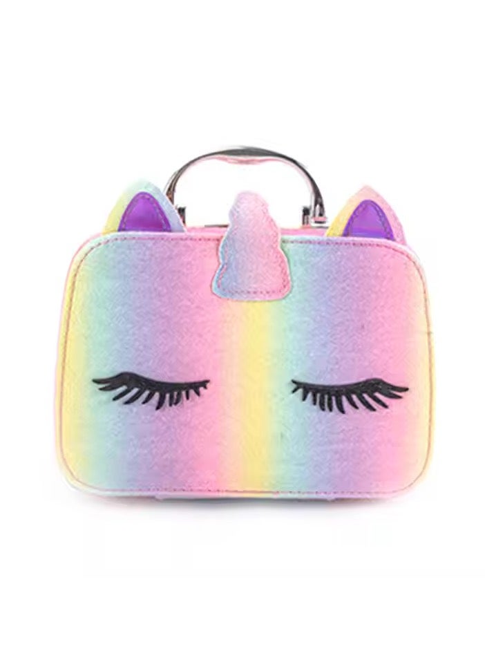 ريمي بيلا طقم مكياج للبنات داخل صندوق ملابس أنيق – مستحضرات تجميل قابلة للغسل وآمنة للأطفال، لعبة أزياء وتجميل ممتعة - Image 4