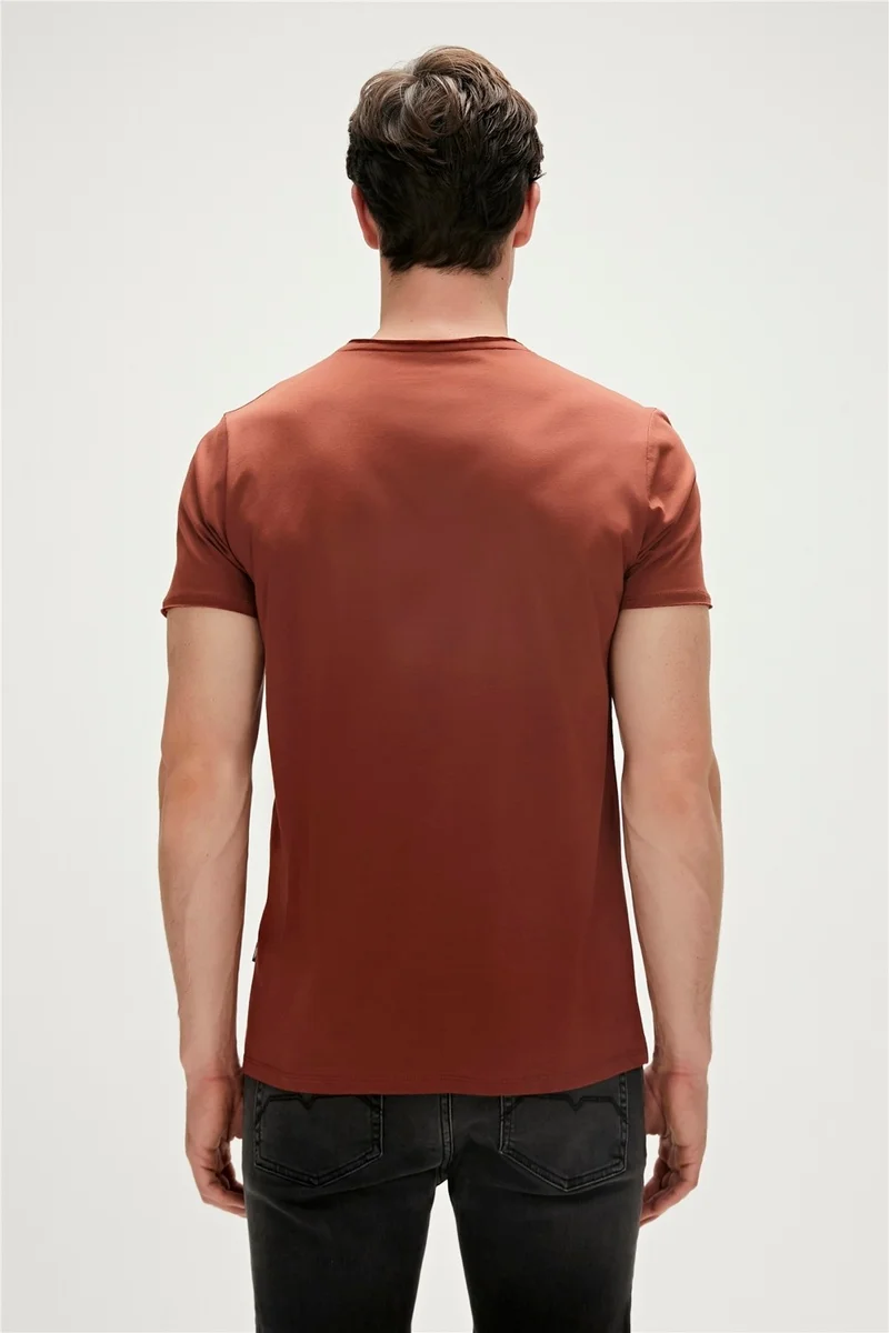 Bad Bear GIRAFFE T-SHIRT Brown Men's T-Shirt 23.01.07.036-C122