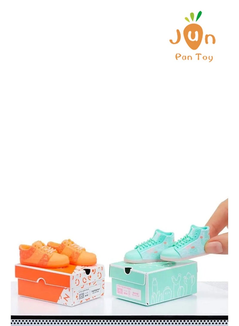 Miniverse Original MGA Mini Verse Make It Mini Sneakers لعبة كبسولة أعمى أحذية مصغرة يدوية قابلة للتجميع - Image 2