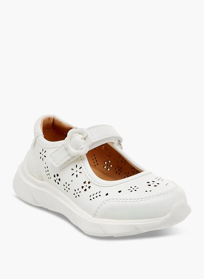 بيرفيت حذاء ماري جين للبنات بتفاصيل مقصوصة بالليزر وإغلاق بشريط لاصق