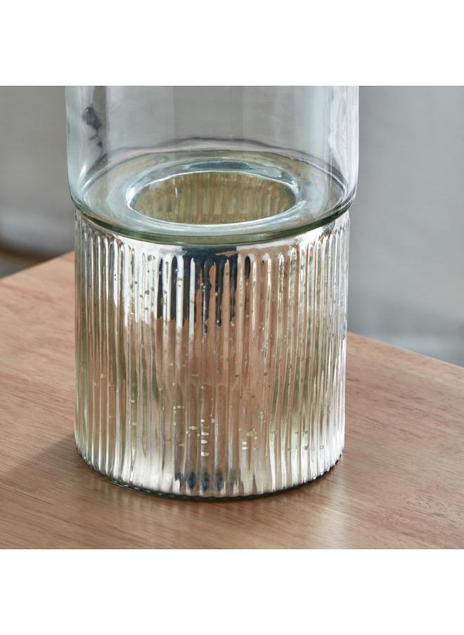 Ribbed Metallic Candleholder 13X13X20 Cm - pzsku/ZE8A6C25E4C7611CC4643Z/45/_/1720281298/08e79280-5a59-468a-99fe-3ca04342dc01