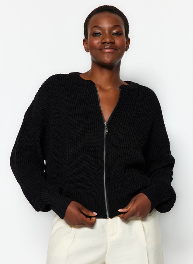 trendyol Black Wide Pattern Bomber Collar Zippered Knitwear Cardigan - Image 3