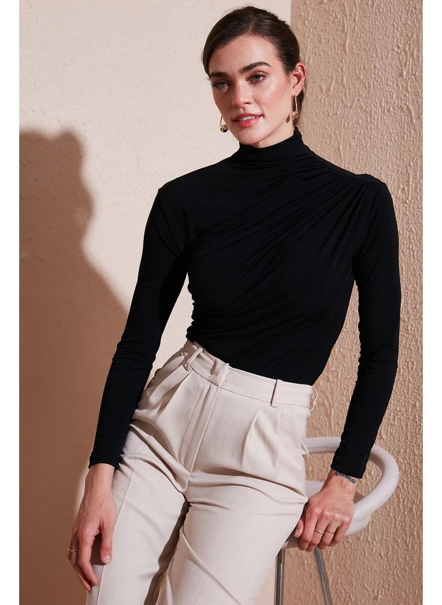Lela Stretch Gather Detail Slim Fit Stand Collar Blouse Women's Blouse 669925