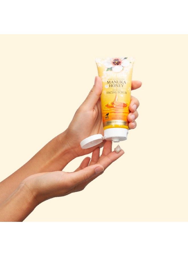 Wild Ferns Manuka Honey Gentle Facial Scrub - Image 3