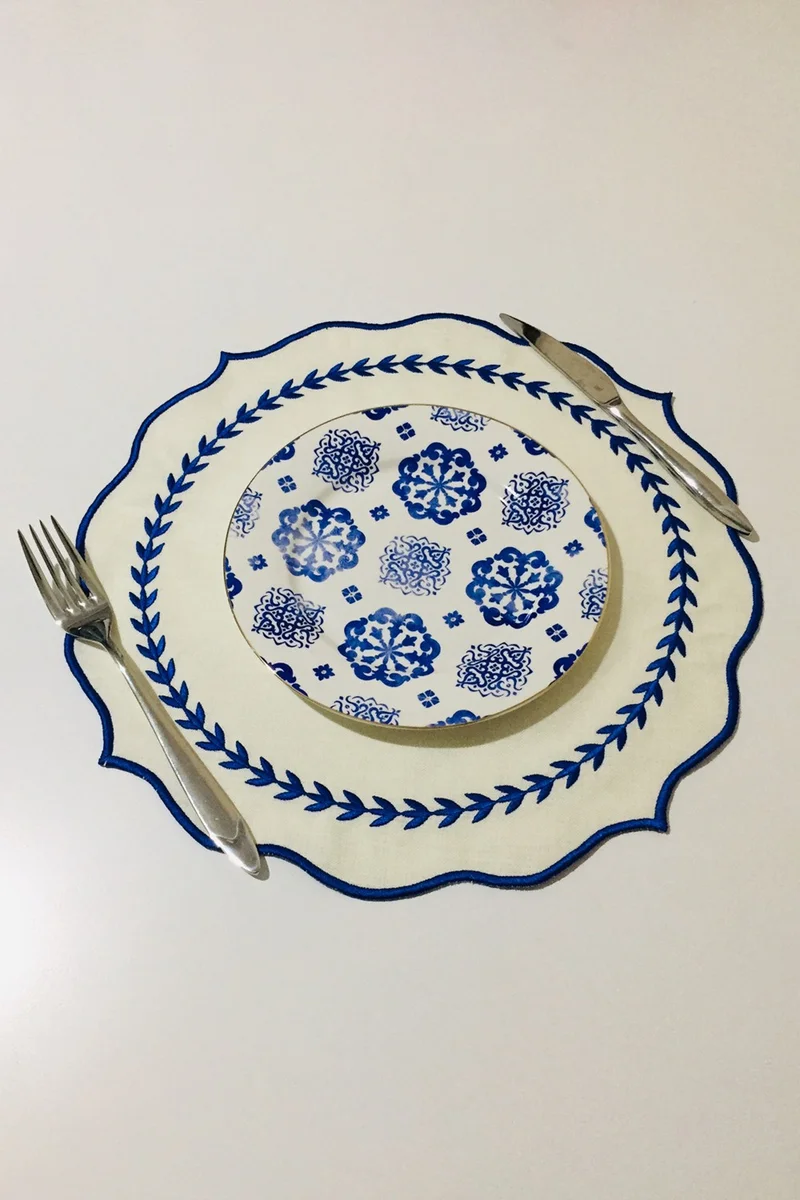 Nisahometeks 6 Pieces Embroidered Linen Placemat - Linen Plate