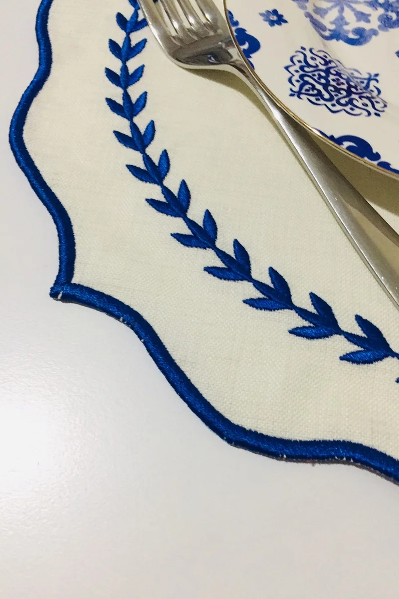 Nisahometeks 6 Pieces Embroidered Linen Placemat - Linen Plate