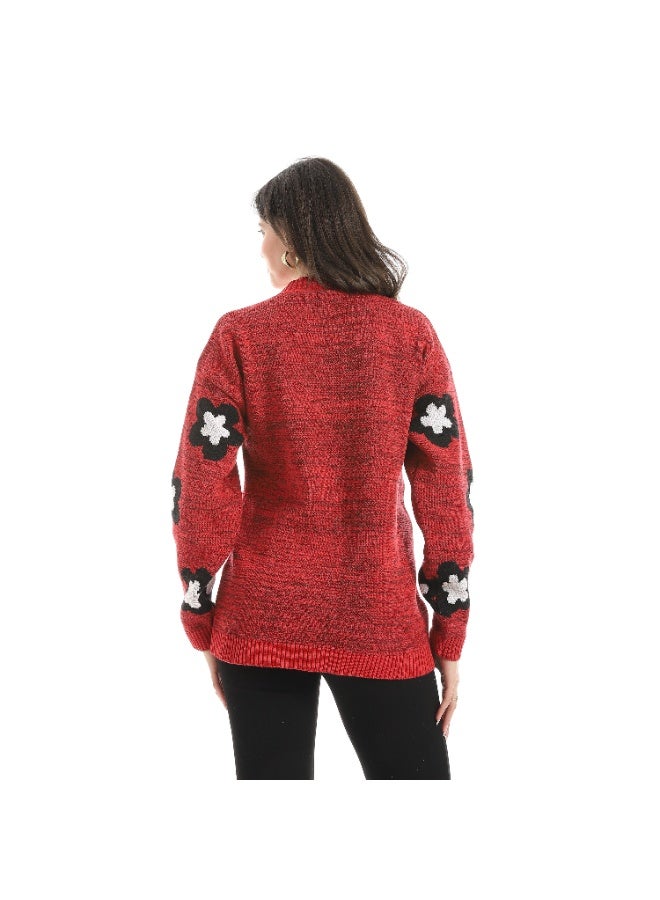 سيزار بلوفر صوف حريمي برقبة دائرية ومزود بنقش وردات - Image 2