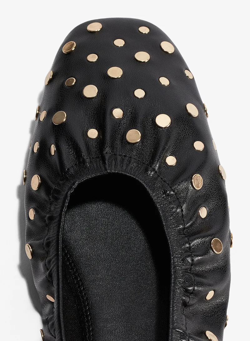 اتش اند ام حذاء باليه مرصع