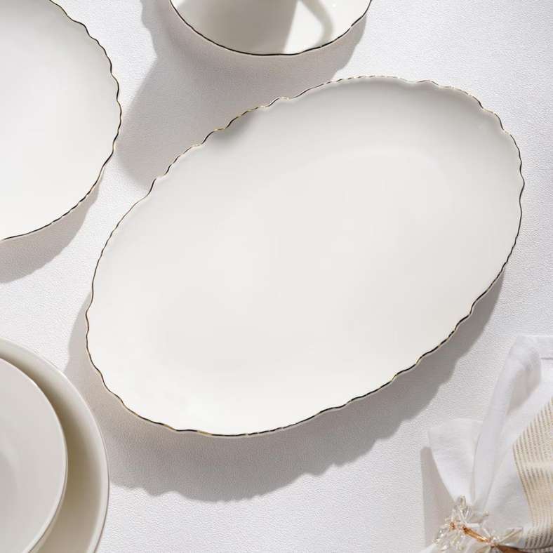 Pan Home Amari Scallop Porcelain Oval Platter - White - Image 1