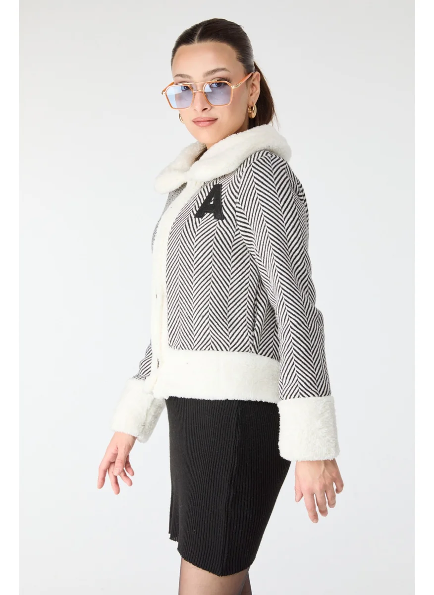 Tofisa 13096-White Printed Plush Jacket