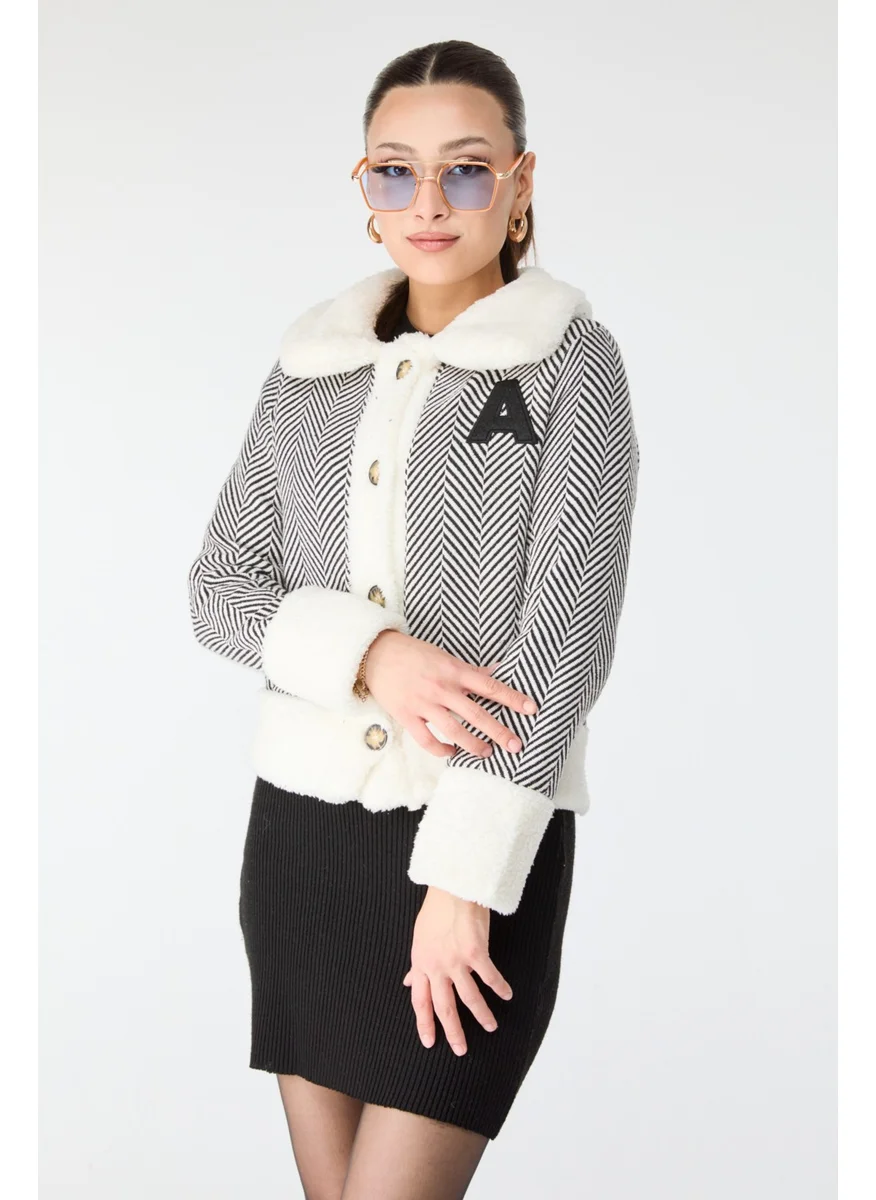 Tofisa 13096-White Printed Plush Jacket