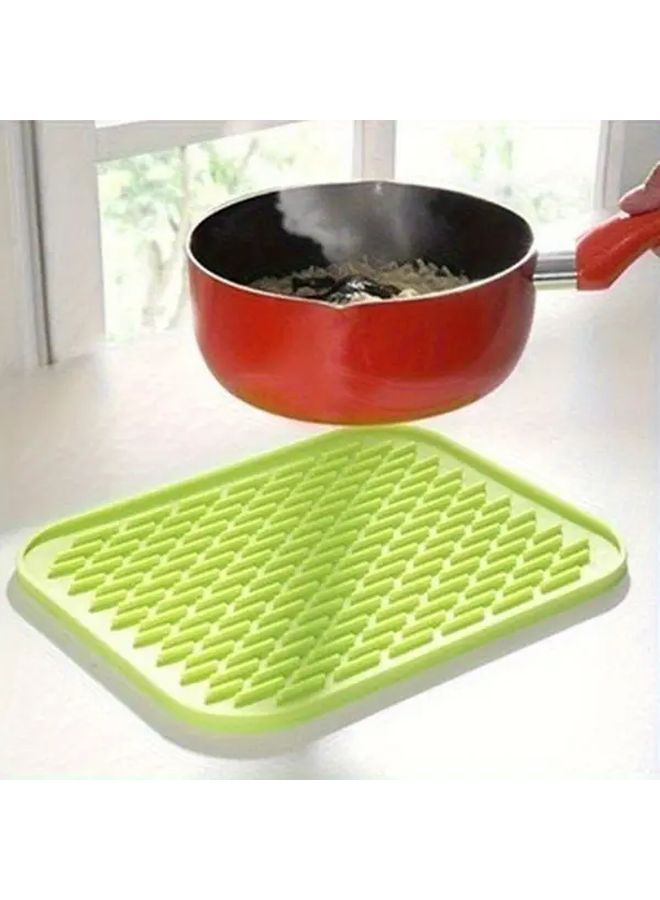 2pcs Green Silicone Heat Resistant Mat Non Slip Pot Mat for Hot Pot Plate Coaster Table Protection Kitchen Supplies - Image 3