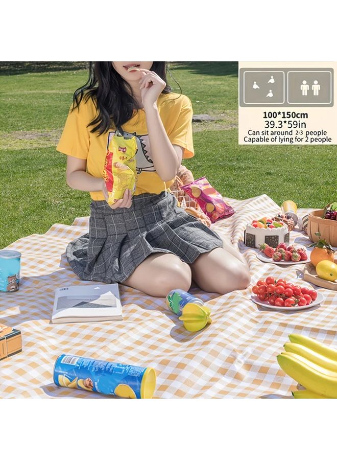 Green Moisture Proof Picnic Mat Thick Foldable Non Woven Fabric for Spring Outings Beach and Camping - Image 4
