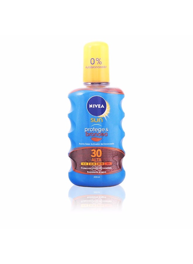 Nivea Sun Protect & Bronze Oil SPF30 200ml - Image 1