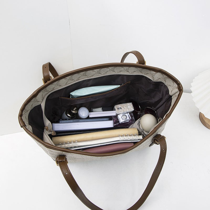 Guangzhou Fashion Bag Women'S Autumn Niche All-Match Commuter Bag Printed Vintage Large Capacity Tote Bag - Image 5