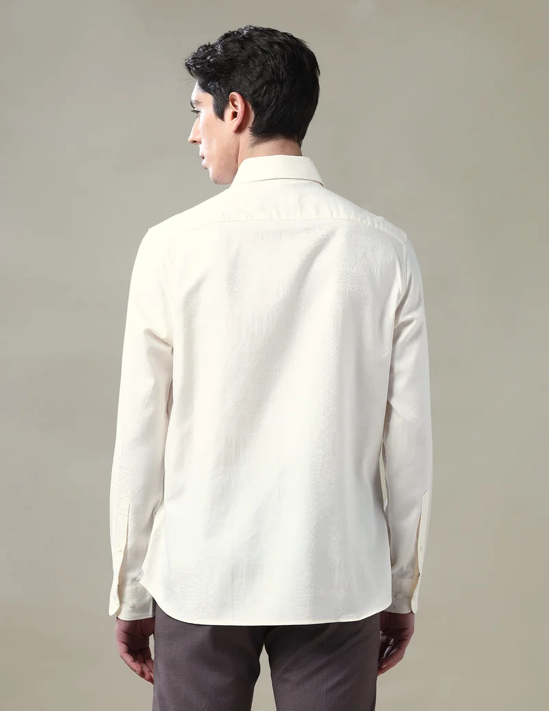 Arrow White Textured Tailored Fit 1851 Shirt for Men | Best Price UAE