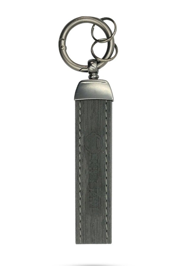 نيسان سلسلة مفاتيح سيارة نيسان من ألياف الكربون الفاخرة والجلد مع مشبك دوار 360 درجة - حلقة معدنية وتصميم جلدي ناعم - Image 1