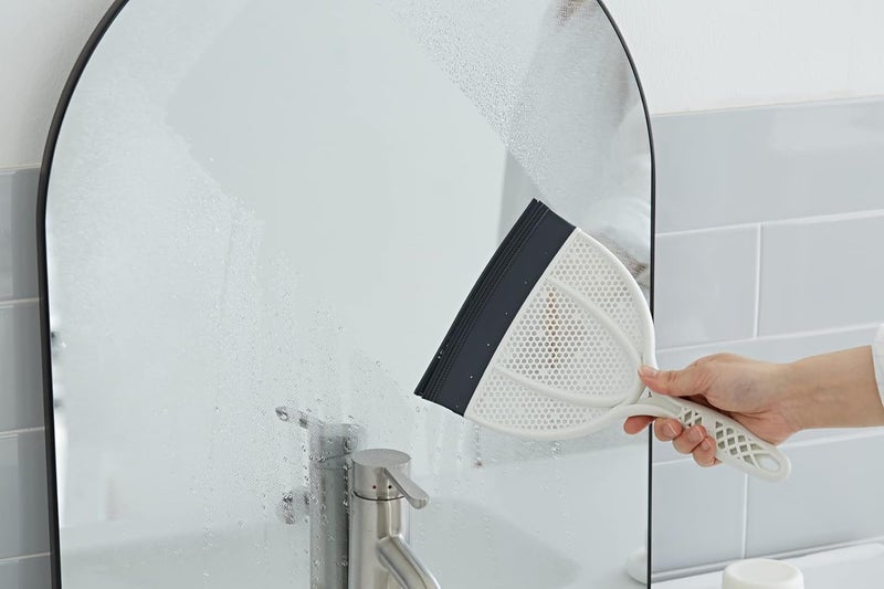 Broombi مجموعة فرشاة ومقشة برومبي السيليكونية المحمولة - ممسحة ذات سطح أملس بالكامل - مثالية لإزالة شعر الحيوانات الأليفة، للاستخدام الجاف والرطوب لتعظيم كفاءة التنظيف - Image 2