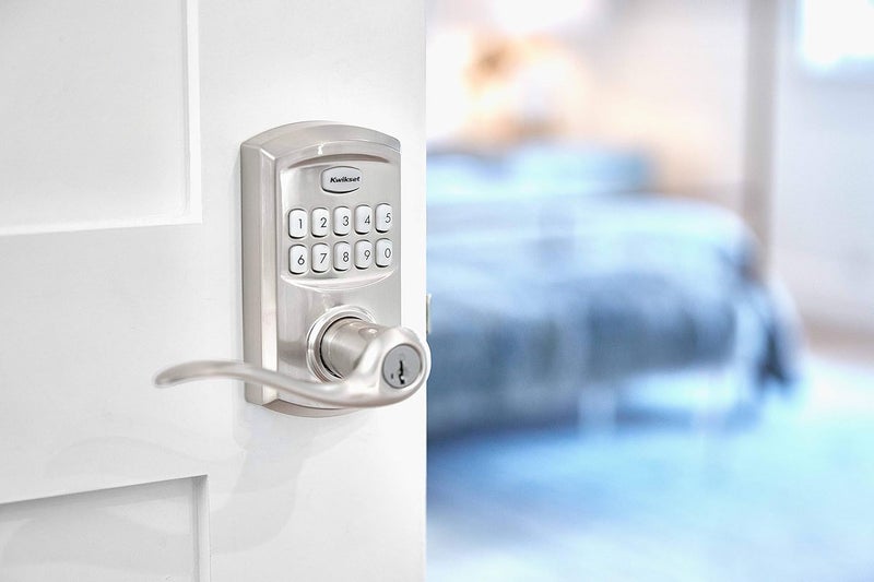 Kwikset SmartCode 917 Keypad Keyless Entry Traditional Residential Electronic Lever Deadbolt Alternative with Tustin Door Handle and SmartKey Security, Satin Nickel - Image 5