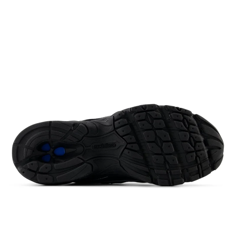 New Balance  Unisex 740 Lifestyle Shoes (Standard Fit)  | Best Price UAE
