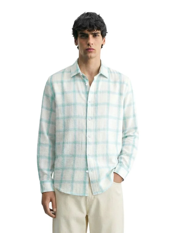 ذا انديان كراج كو Men Relaxed Fit Checked Cutaway Collar Full Sleeves Shirt
