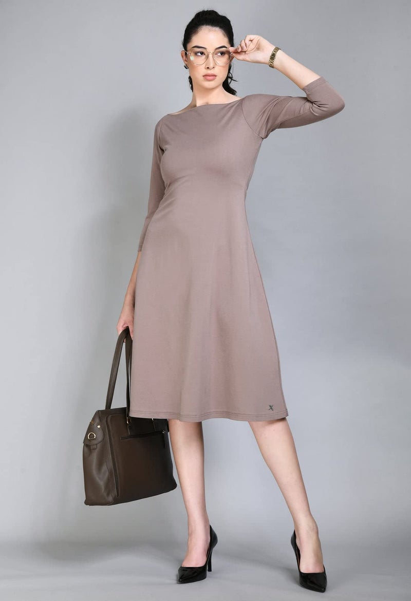 Exude فستان بيج على شكل حرف A للنساء - Image 3