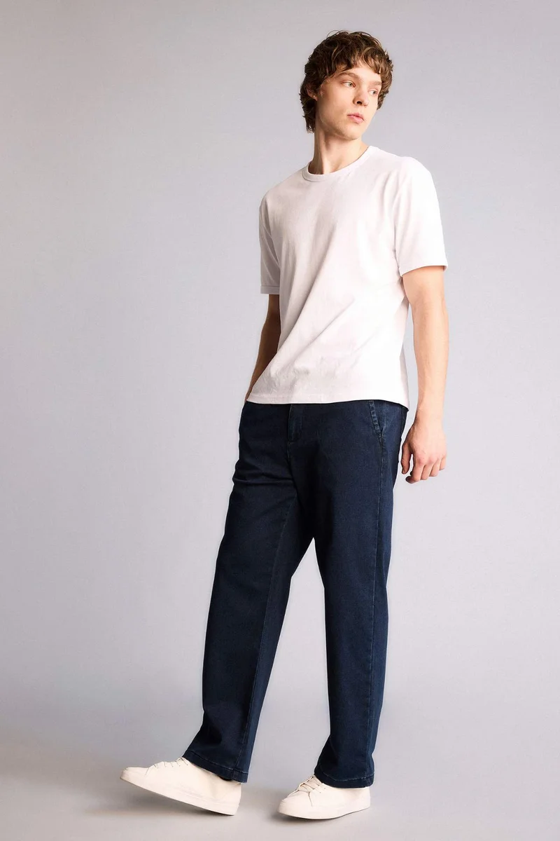 ديفاكتو Soft Textured Wide Leg Jeans