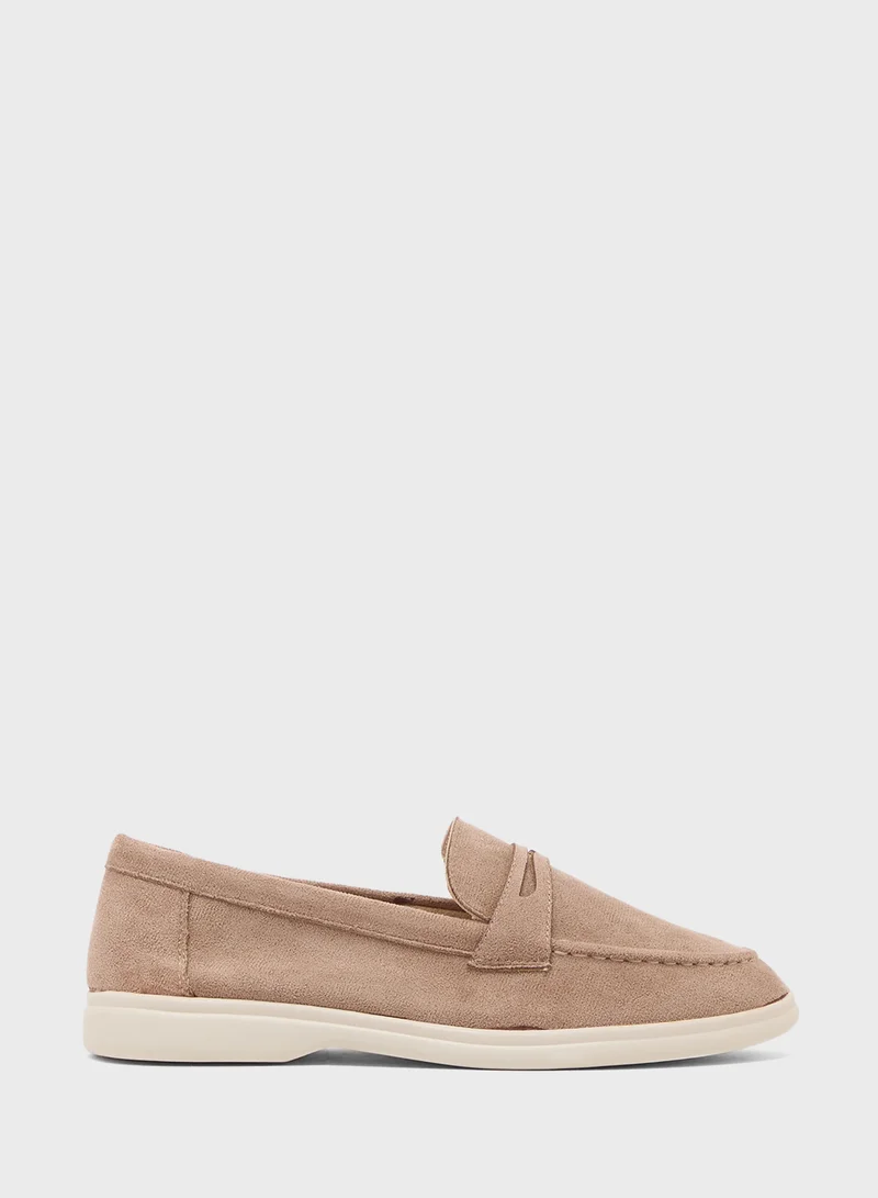 ذا براون Ladies Penny Loafer