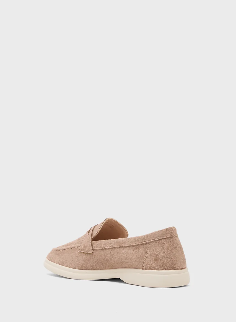 ذا براون Ladies Penny Loafer