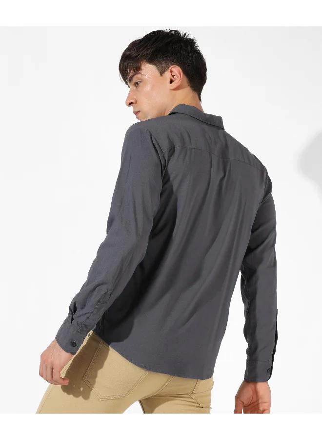 Campus Sutra Men's Solid Charcoal Grey Regular Fit Casual Shirt