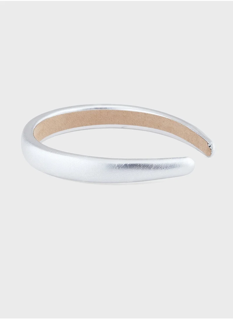 جينجر Skinny Faux Leather Padded Headband