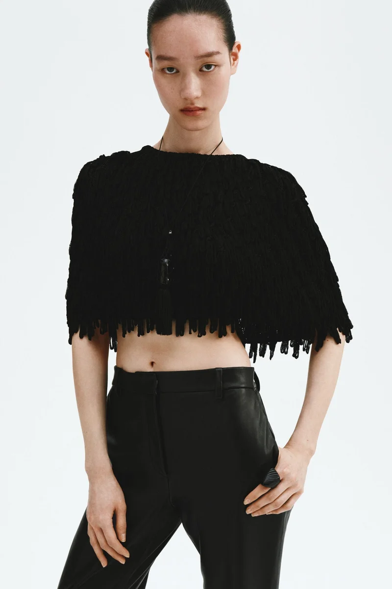 H&M Fringed rib-knit cape