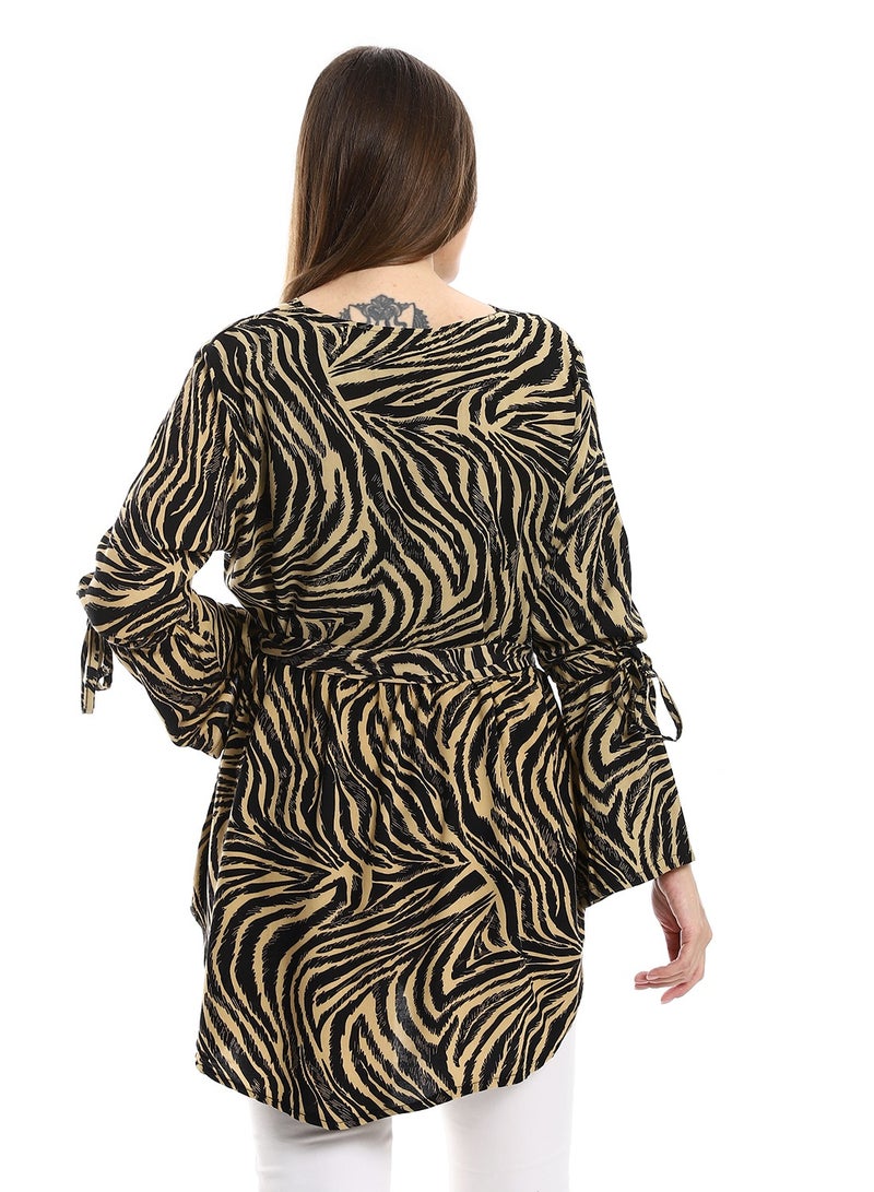 Caesar Women Plain Blouse With Long Sleeves  - Image 4