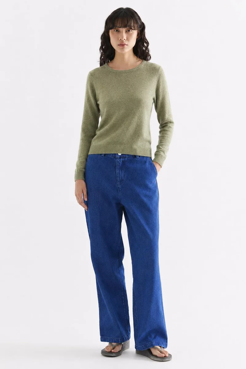 ذا اديتورز ماركت Avery Long Sleeve Soft Knit Top - Olive