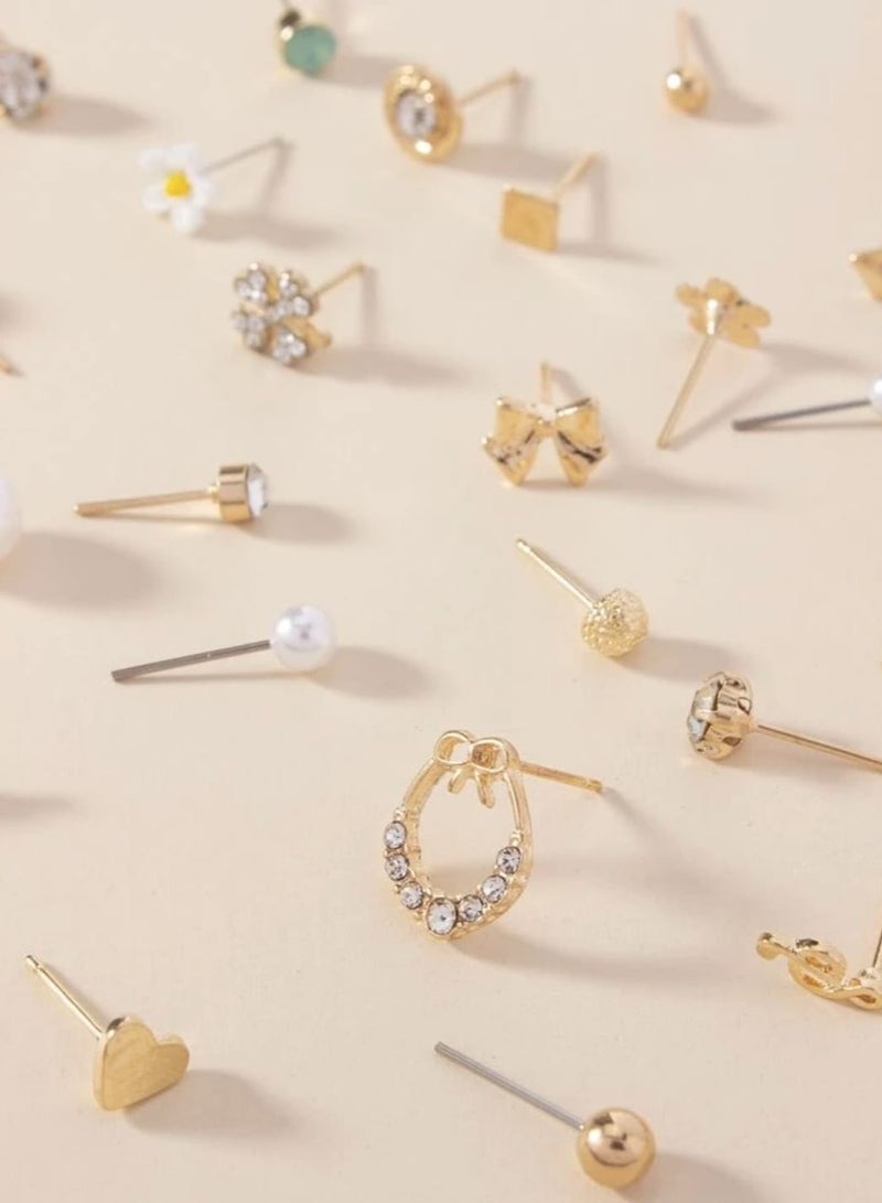 YUCCA Large Set of Earrings with Different Designs, Heart and Flower Studs, 60 Pieces - Image 2