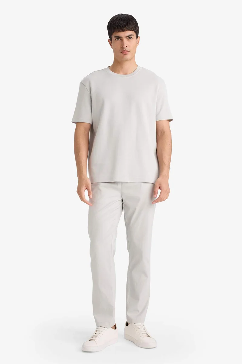 ديفاكتو Short Sleeve T-Shirt