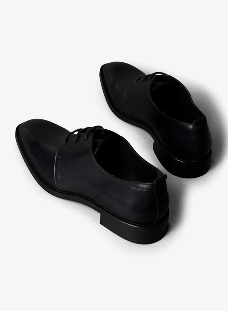 CALVIN KLEIN Roy Formal Lace ups