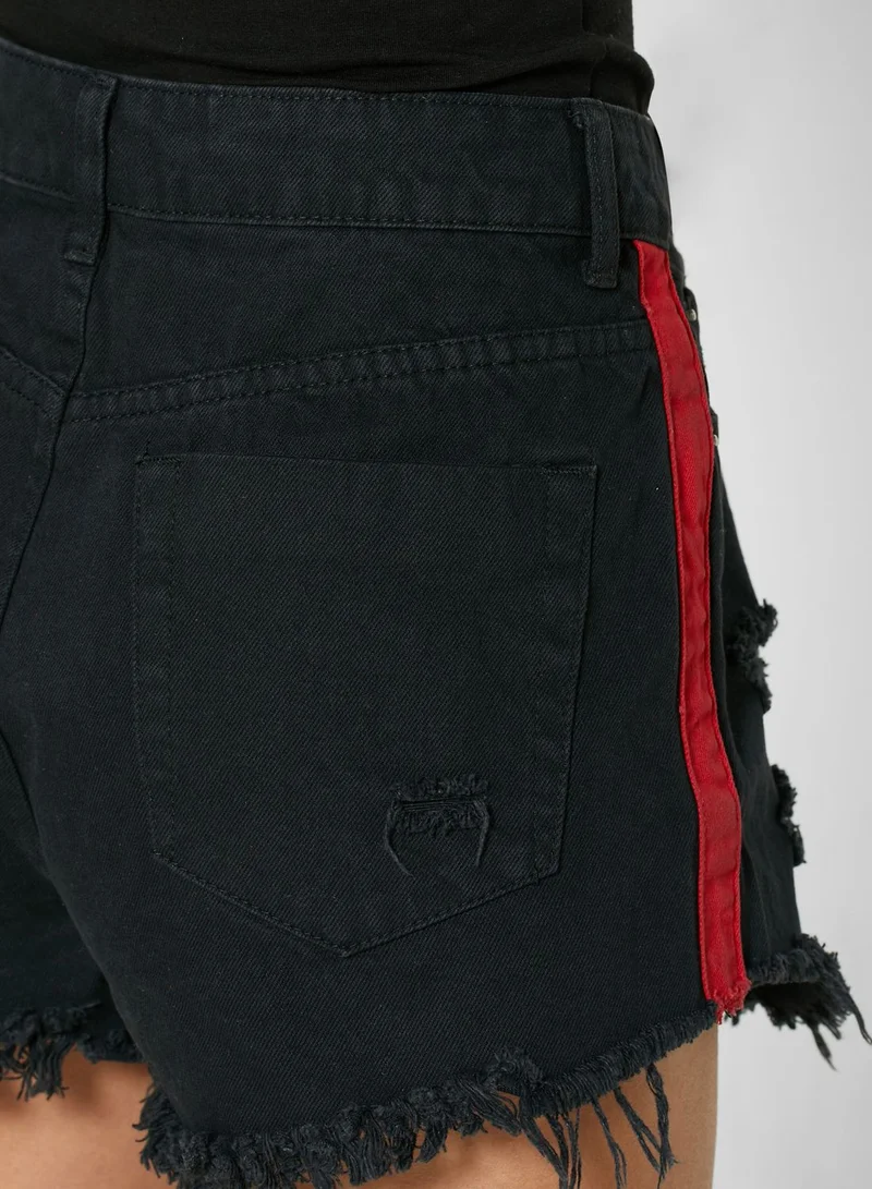 FOREVER 21 Side Stripe Distressed Denim Shorts