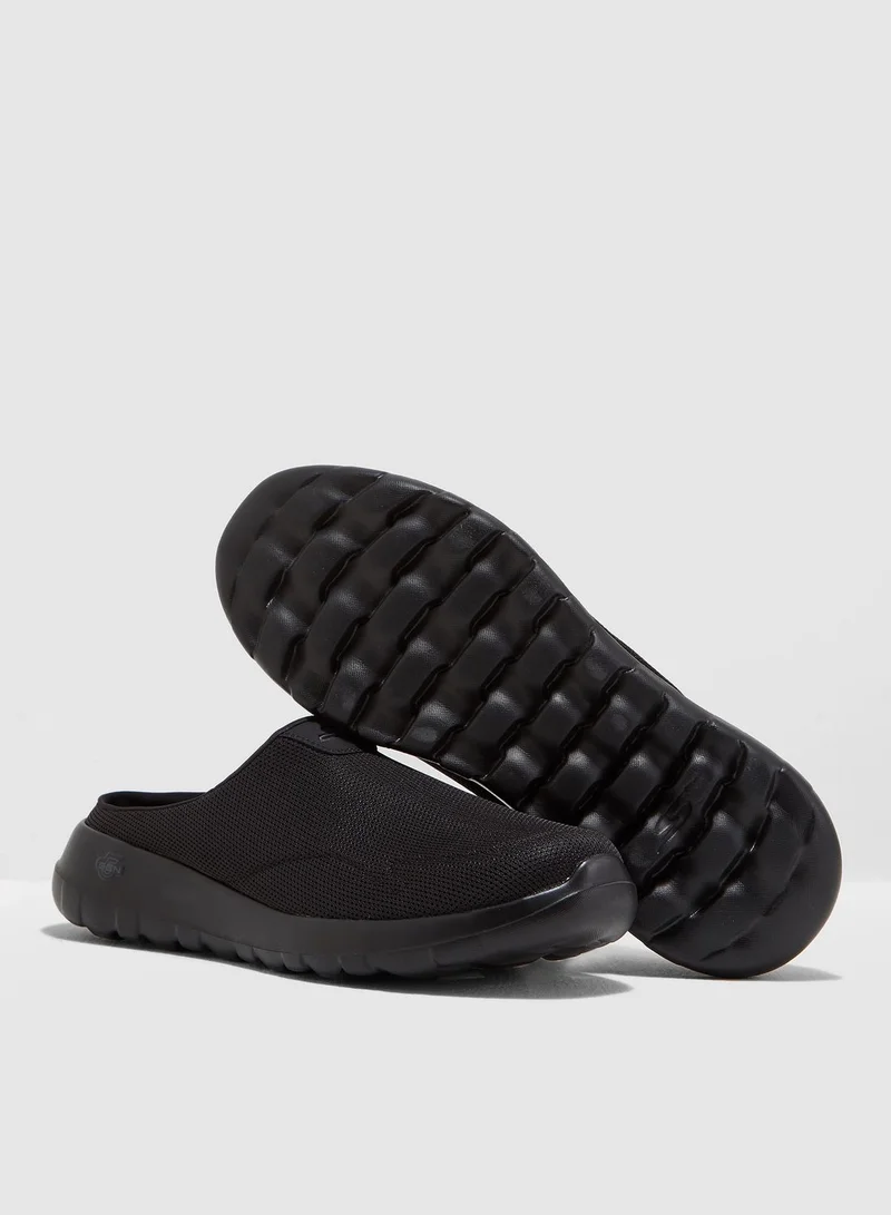 SKECHERS Go Walk Max