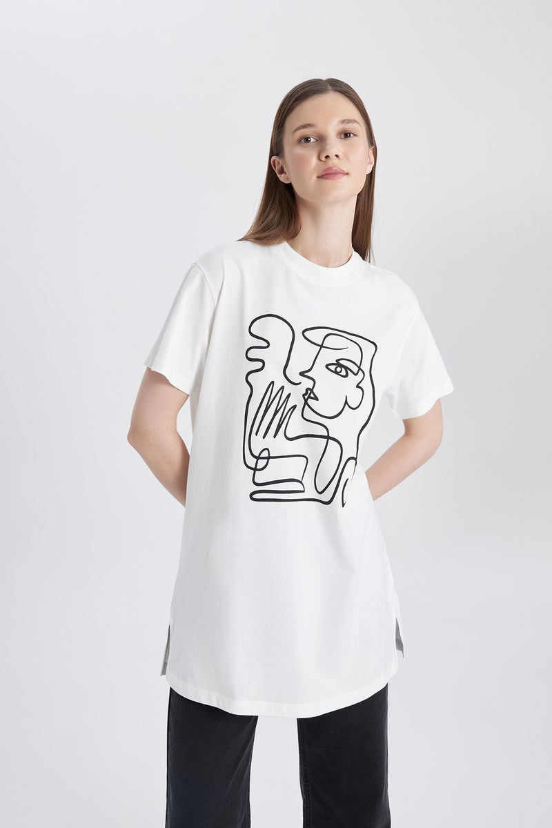 DeFacto Woman Regular Fit Crew Neck Printed Short Sleeve T-Shirt Tunic - Image 1