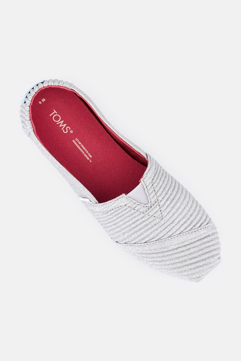 TOMS Women Alpargata Metallic Slip On Casual Shoes, Silver - Image 4