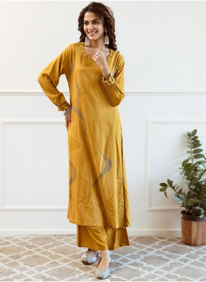 آي شين Palazzo Women Yellow Rayon Kurta Set with Embroidered pattern Tunic and Palazzo features a Round neckline and Three-Fourth Sleeve secured with Elastic closure and styled in Straight Fit ideal for Festive moments — crafted to elevate your special moments.