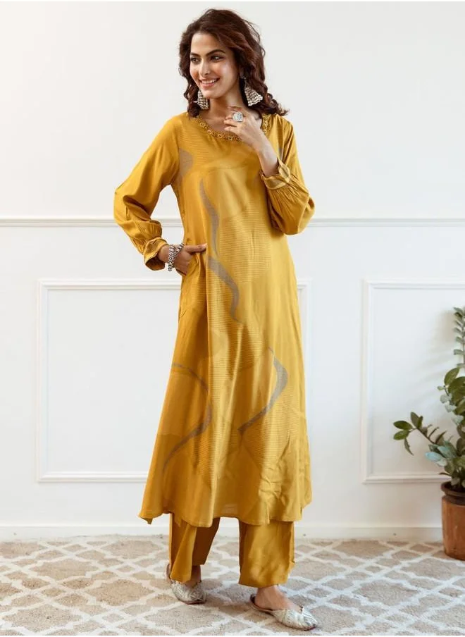 آي شين Palazzo Women Yellow Rayon Kurta Set with Embroidered pattern Tunic and Palazzo features a Round neckline and Three-Fourth Sleeve secured with Elastic closure and styled in Straight Fit ideal for Festive moments — crafted to elevate your special moments.